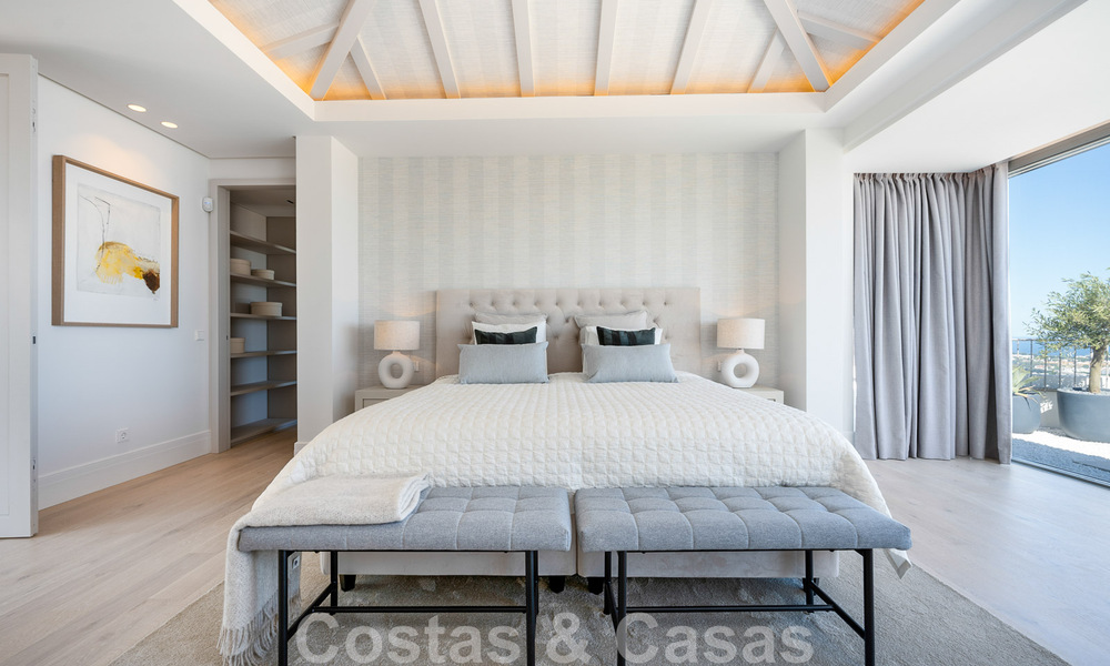 Prestigious luxury villa in Mediterranean style for sale with stunning panoramic sea views in Benahavis - Marbella 43484