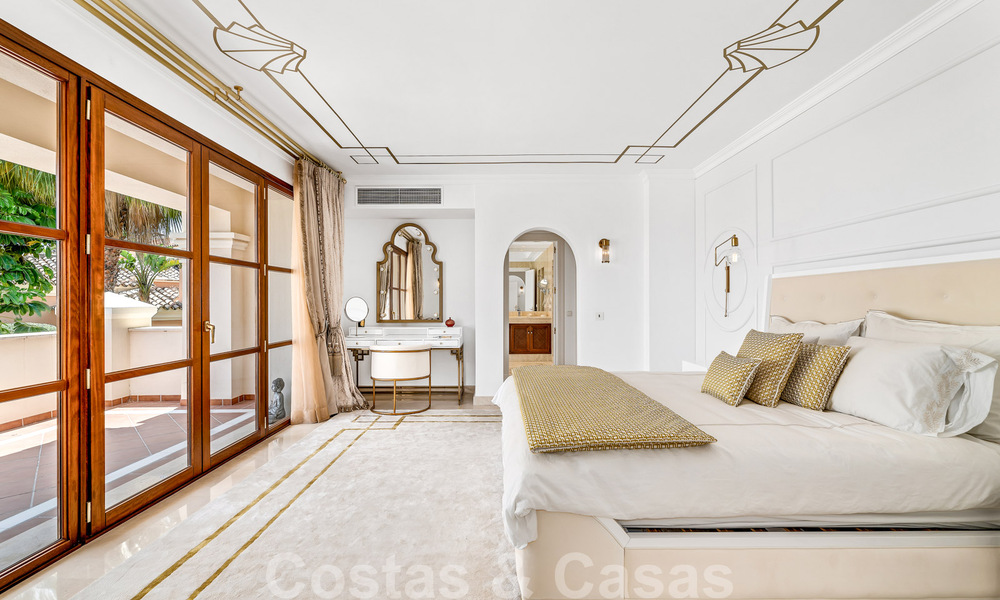 Spacious luxury villa for sale, in Andalusian style situated on a high position in Nueva Andalucia, Marbella 45082