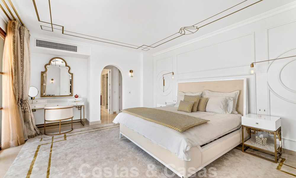 Spacious luxury villa for sale, in Andalusian style situated on a high position in Nueva Andalucia, Marbella 45083