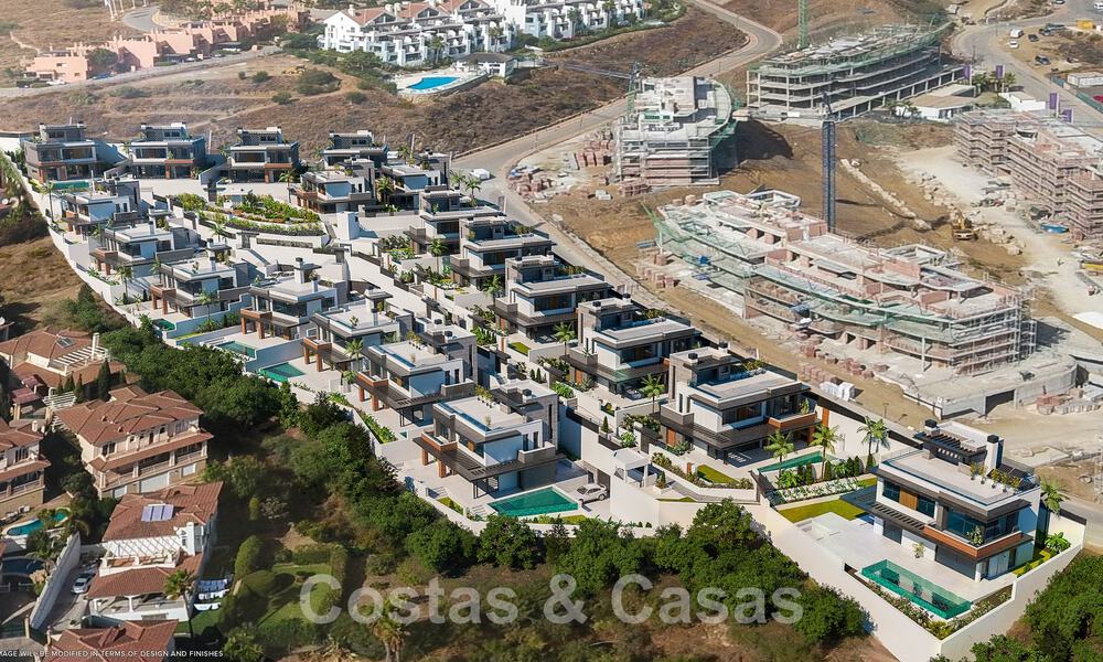 Elegant, modern, new villas for sale with panoramic views close to the golf course in Mijas' golf valley on the Costa del Sol 49069