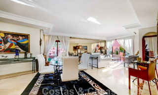 Luxury penthouse for sale in a five-star beachfront residential complex with stunning sea views, on the New Golden Mile between Marbella and Estepona 46604 