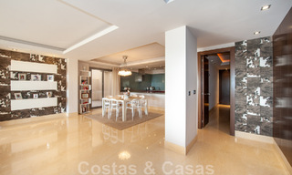 Very spacious, bright and modern 3-bedroom luxury apartment for sale with unobstructed sea views in Marbella - Benahavis 46839 
