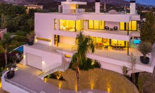 Architectural luxury villa for sale with panoramic sea views, in coveted residential area in La Quinta, Benahavis - Marbella 47979 
