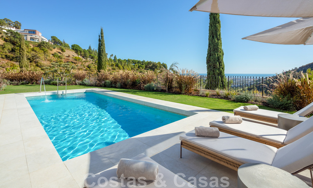Exquisite luxury villa for sale in a Mediterranean style with contemporary design in an elevated position in El Madroñal, Benahavis - Marbella 48115