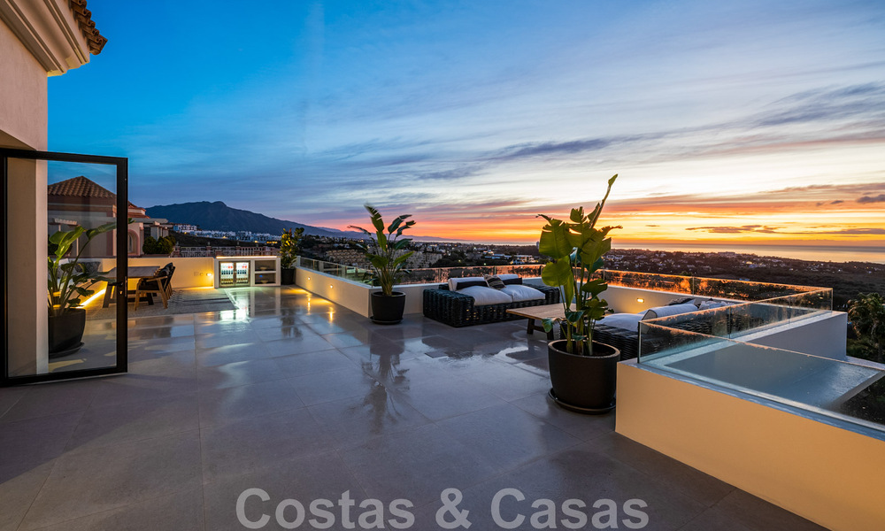 Exclusive designer villa with panoramic sea views for sale in the a five-star golf resort in Marbella - Benahavis 48839