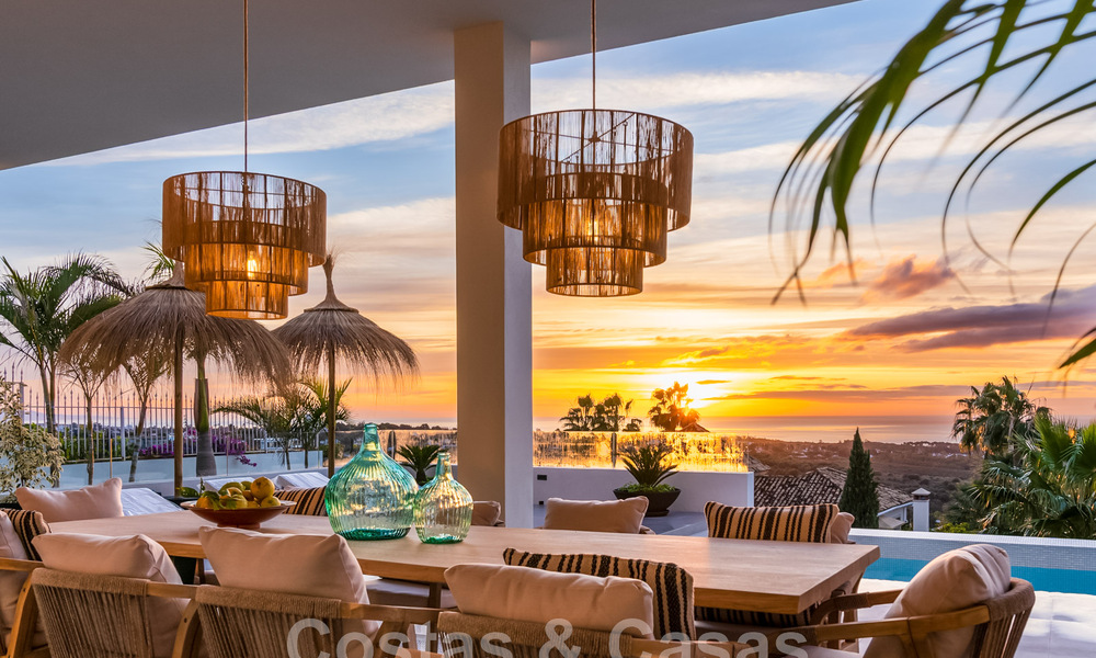 Exclusive designer villa with panoramic sea views for sale in the a five-star golf resort in Marbella - Benahavis 48841