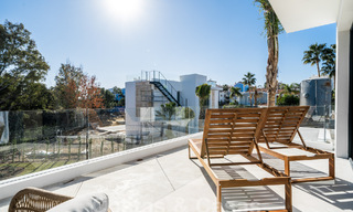 2 prestigious new build villas for sale within walking distance of a stunning golf clubhouse on the New Golden Mile, between Marbella and Estepona 64369 