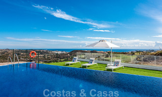 Move-in ready, spacious penthouse for sale with private pool and panoramic golf and sea views, adjacent to a golf club in Mijas, Costa del Sol 50483 