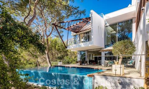  Spacious semi-detached house with contemporary design for sale in Sierra Blanca on Marbella's Golden Mile 52564