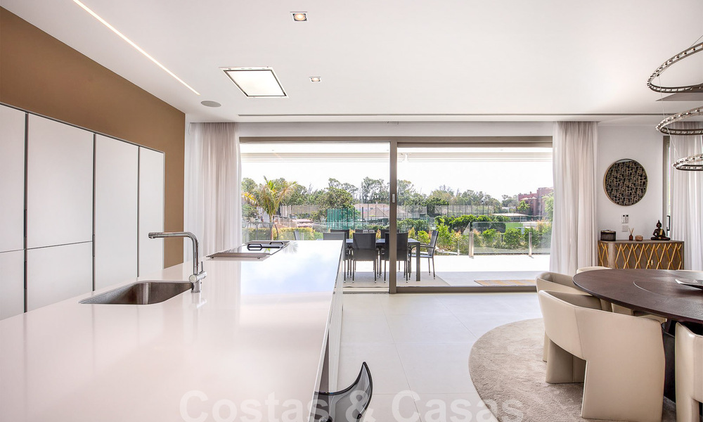 Move-in ready, modern luxury villa for sale within walking distance of the beach in a privileged area near Guadalmina Baja, Marbella - Estepona 53860