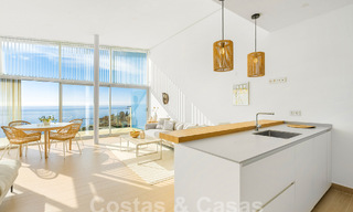 Contemporary penthouse for sale with outstanding sea views and within walking distance to the beach in Fuengirola - Benalmadena, Costa del Sol 54277 