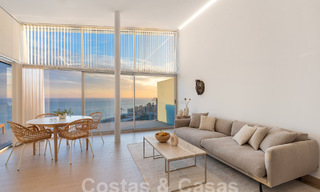 Contemporary penthouse for sale with outstanding sea views and within walking distance to the beach in Fuengirola - Benalmadena, Costa del Sol 54288 