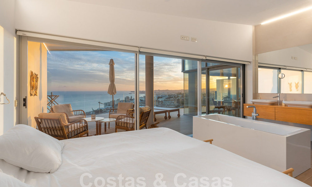 Contemporary penthouse for sale with outstanding sea views and within walking distance to the beach in Fuengirola - Benalmadena, Costa del Sol 54290
