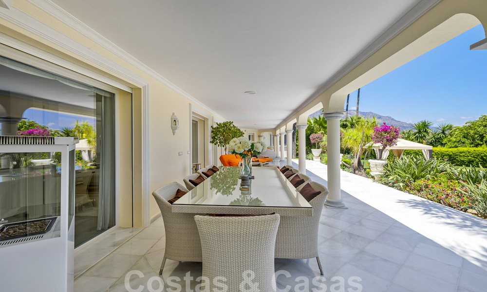 Mediterranean luxury villa for sale with 6 bedrooms in privileged golf surroundings in Nueva Andalucia's valley, Marbella 53179