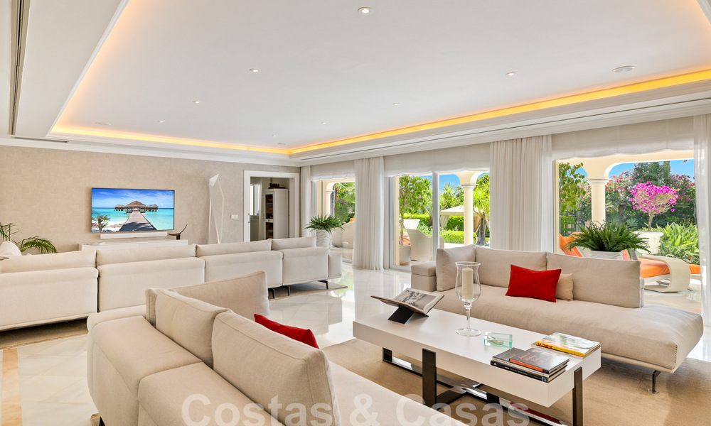 Mediterranean luxury villa for sale with 6 bedrooms in privileged golf surroundings in Nueva Andalucia's valley, Marbella 53191