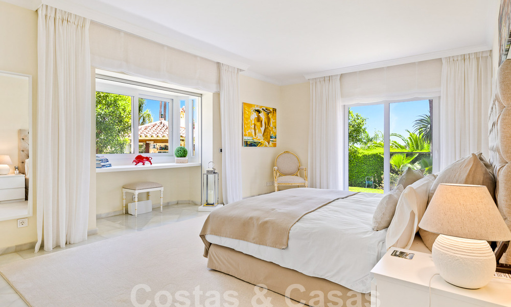 Mediterranean luxury villa for sale with 6 bedrooms in privileged golf surroundings in Nueva Andalucia's valley, Marbella 53206