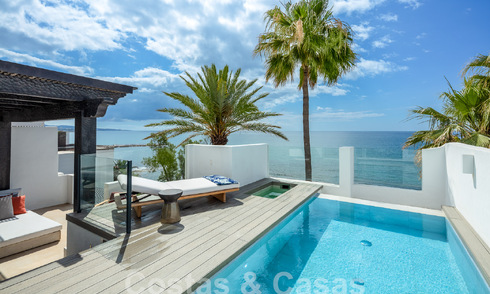 Superior frontline beachfront penthouse for sale with frontal sea views in Puente Romano on Marbella's Golden Mile 52918