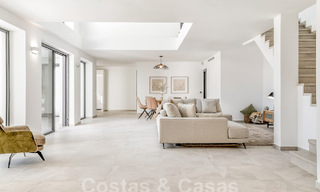 Mediterranean luxury villa for sale with a modernist feel in Benahavis - Marbella 53095 