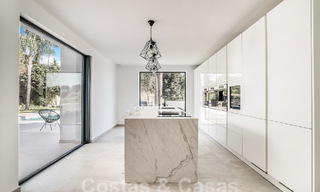 Mediterranean luxury villa for sale with a modernist feel in Benahavis - Marbella 53106 