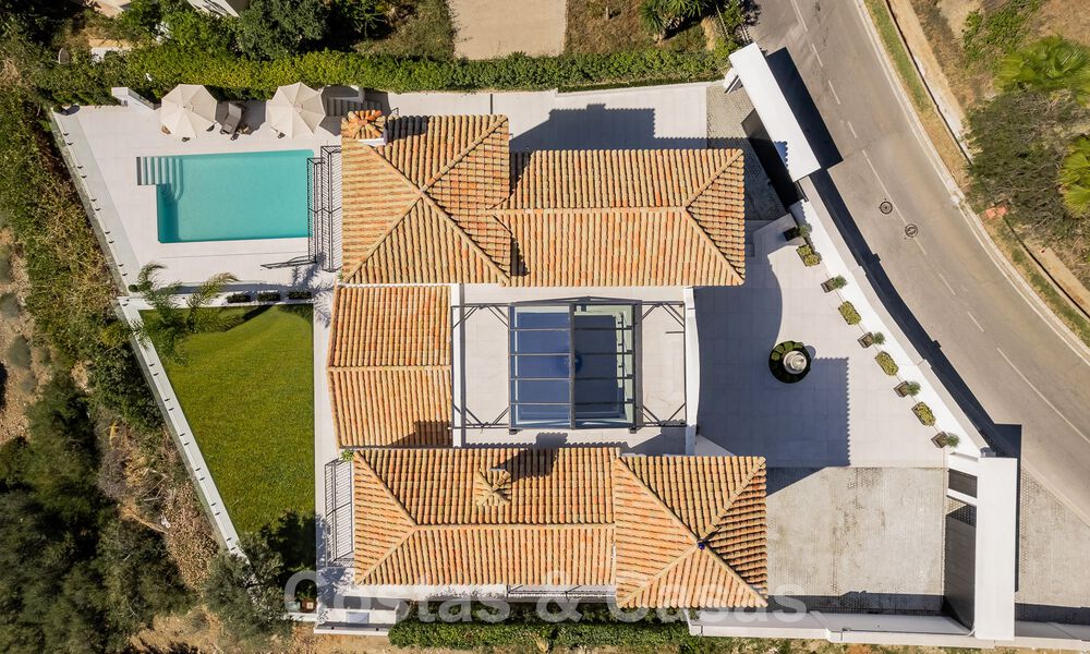 Prestigious, Spanish luxury villa for sale with magnificent views in the hills of La Quinta, Benahavis - Marbella 54727