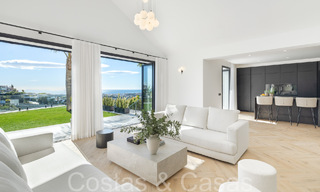 Prestigious, Spanish luxury villa for sale with magnificent views in the hills of La Quinta, Benahavis - Marbella 64929 