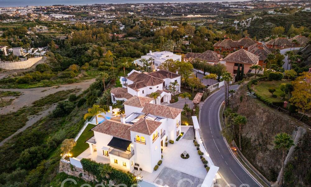 Prestigious, Spanish luxury villa for sale with magnificent views in the hills of La Quinta, Benahavis - Marbella 64947