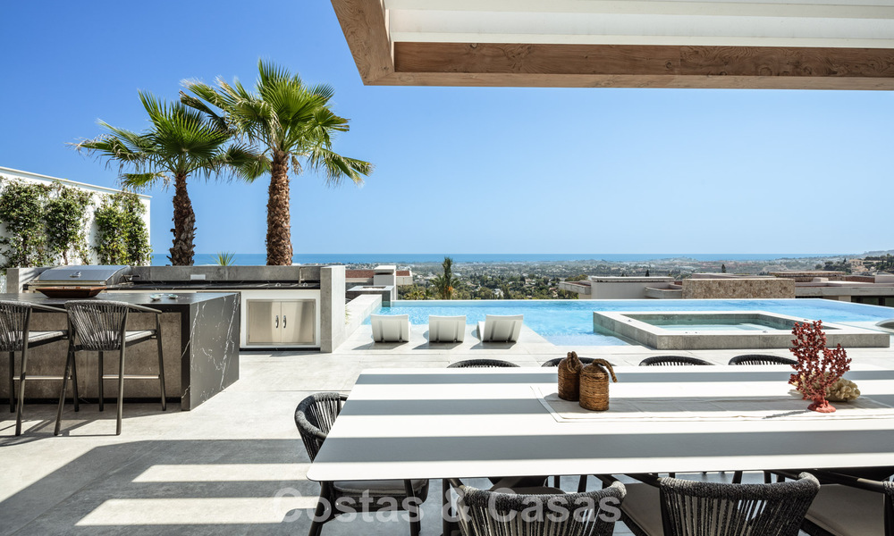 Stunning, architectural luxury villa for sale with open sea views in an elevated gated residential area in the hills of La Quinta in Marbella - Benahavis 54147