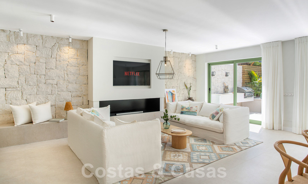 Beautifully renovated townhouse for sale a stone's throw from the beach and all amenities in San Pedro, Marbella 56856