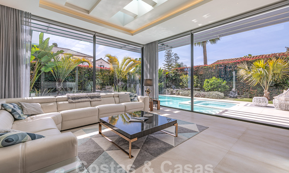 Sophisticated designer villa with 2 pools for sale, walking distance to the beach, Marbella centre and all amenities 58556