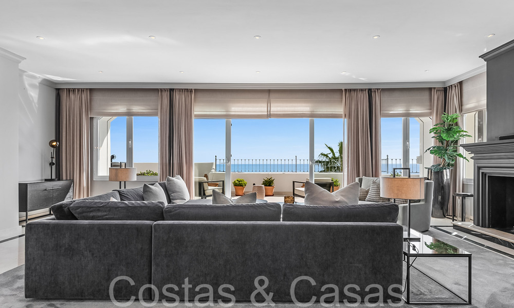 Penthouse for sale with panoramic sea views in the hills of Marbella - Benahavis 67391