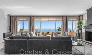 Penthouse for sale with panoramic sea views in the hills of Marbella - Benahavis 67391 