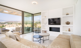 Modern design penthouse with spacious terraces for sale on the New Golden Mile between Marbella and Estepona 58789 
