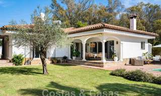 Traditional single storey villa for sale, beachside on the New Golden Mile, Marbella - Estepona 58884 