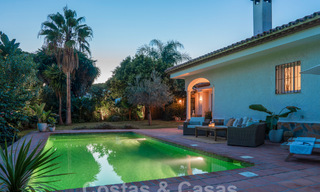 Traditional single storey villa for sale, beachside on the New Golden Mile, Marbella - Estepona 58905 