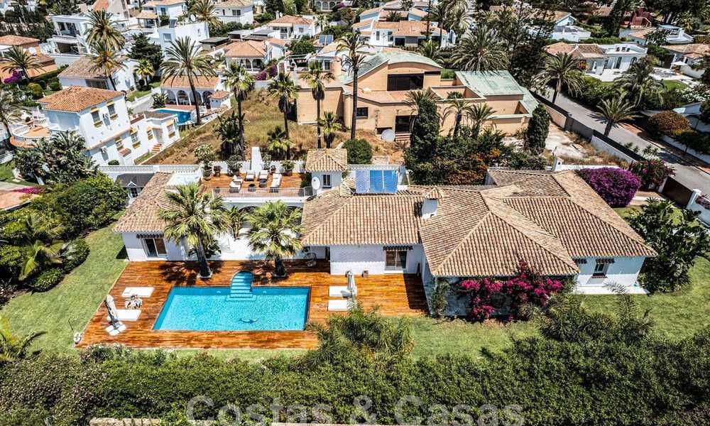 Mediterranean luxury villa for sale a few steps from the beach east of Marbella centre 59384