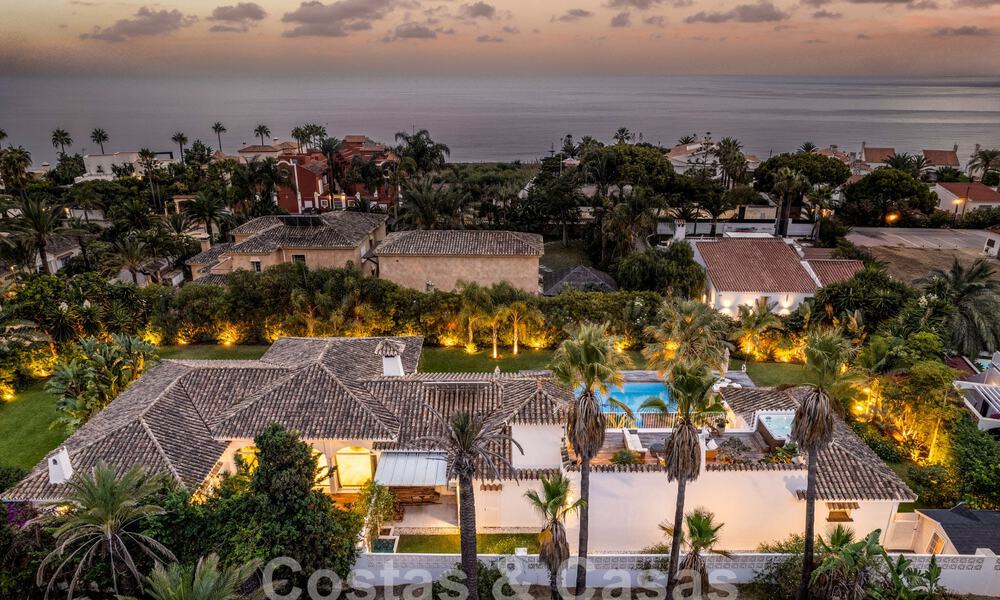 Mediterranean luxury villa for sale a few steps from the beach east of Marbella centre 59386