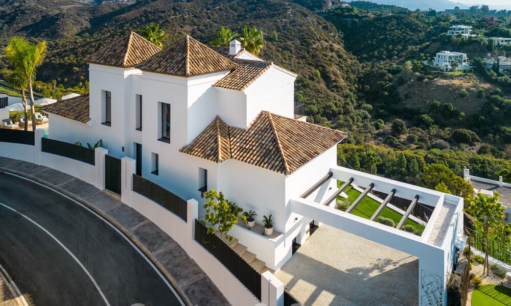 Modern Andalusian luxury villa with unobstructed sea views for sale in gated community of La Quinta, Marbella - Benahavis 59527