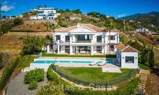 Stately Mediterranean-style luxury villa for sale with stunning panoramic sea views in Marbella - Benahavis 59834 