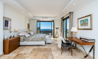 Stately Mediterranean-style luxury villa for sale with stunning panoramic sea views in Marbella - Benahavis 59835 