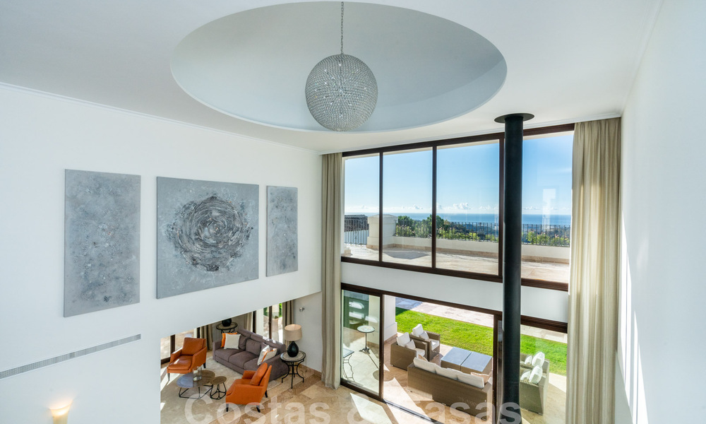 Stately Mediterranean-style luxury villa for sale with stunning panoramic sea views in Marbella - Benahavis 59844
