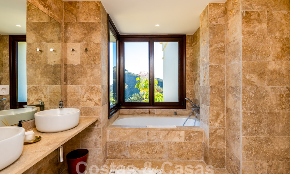 Stately Mediterranean-style luxury villa for sale with stunning panoramic sea views in Marbella - Benahavis 59851