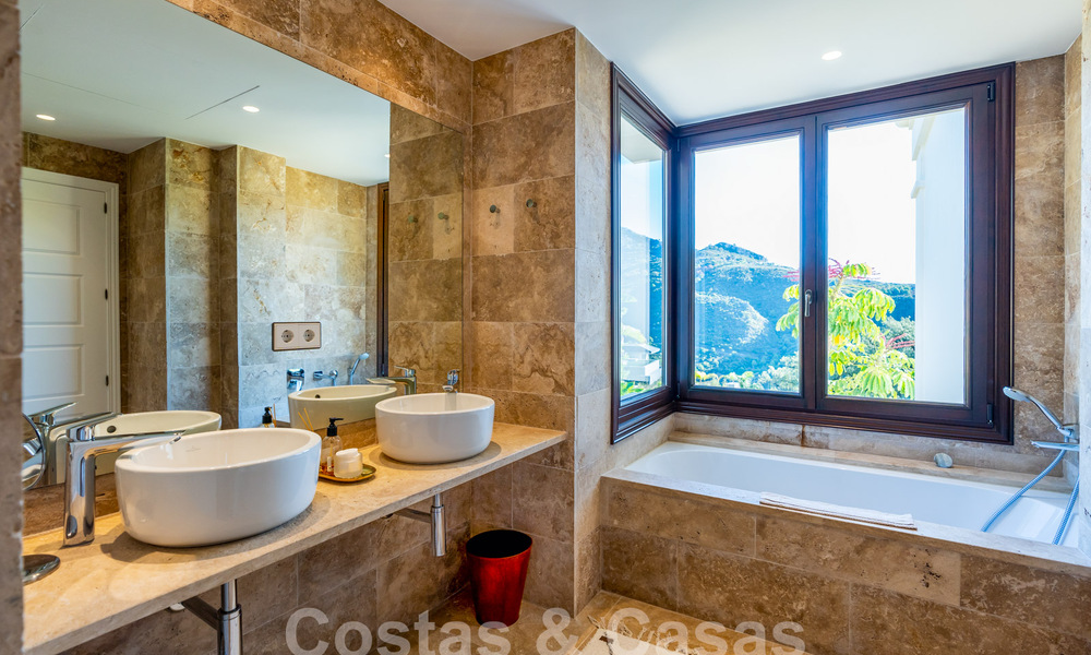 Stately Mediterranean-style luxury villa for sale with stunning panoramic sea views in Marbella - Benahavis 59852