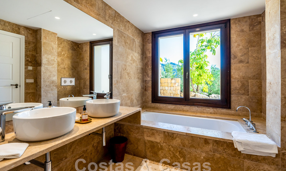 Stately Mediterranean-style luxury villa for sale with stunning panoramic sea views in Marbella - Benahavis 59859