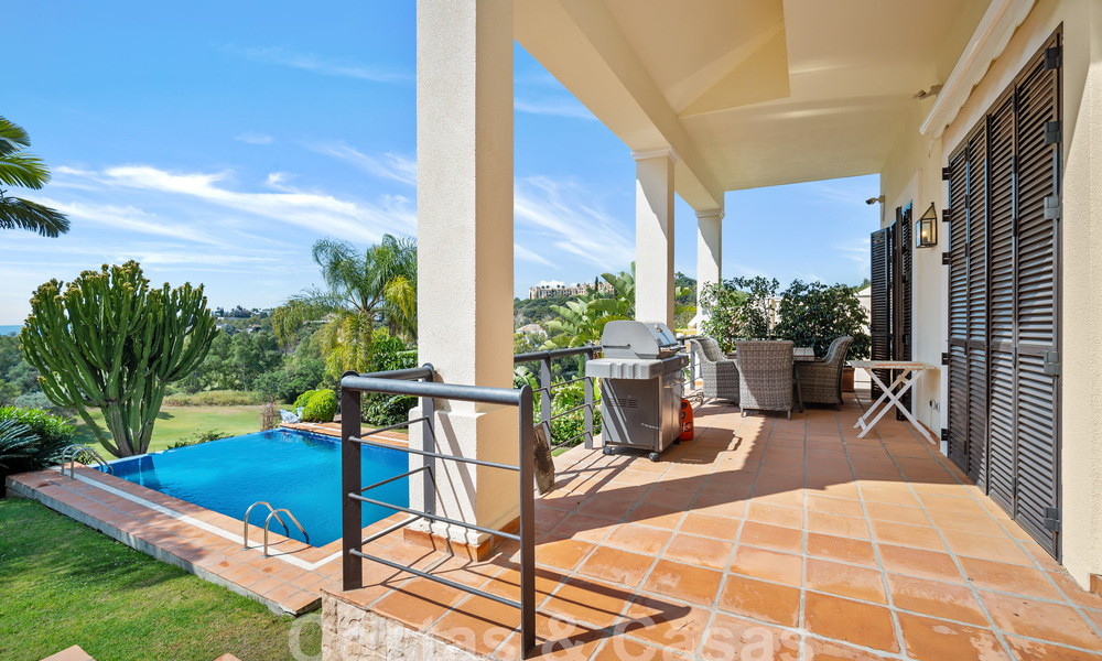 Spacious luxury villa for sale adjacent to prime golf course in La Quinta golf resort, Benahavis - Marbella 59764