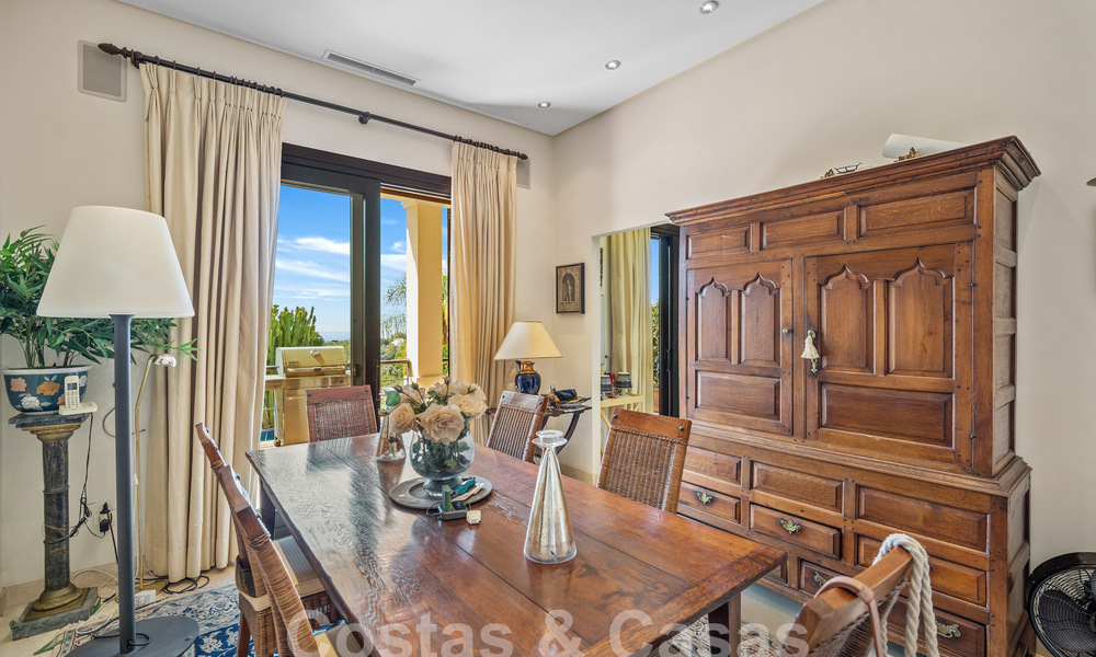 Spacious luxury villa for sale adjacent to prime golf course in La Quinta golf resort, Benahavis - Marbella 59768