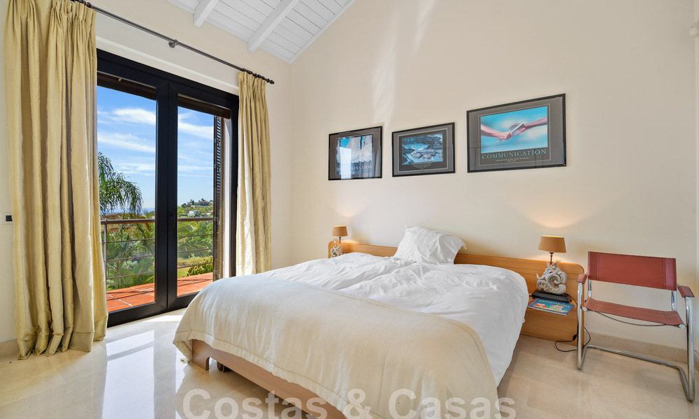 Spacious luxury villa for sale adjacent to prime golf course in La Quinta golf resort, Benahavis - Marbella 59778