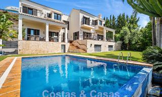 Spacious luxury villa for sale adjacent to prime golf course in La Quinta golf resort, Benahavis - Marbella 59785 