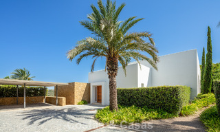 Contemporary luxury villa for sale in a first-line golf resort on the Costa del Sol 60451 