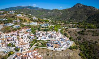 Charming, Andalusian, semi-detached house with sea views for sale in the hills of Marbella - Benahavis 61889 