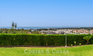 Luxurious apartment for sale with panoramic sea views in a gated urbanization on the Golden Mile, Marbella 61749 